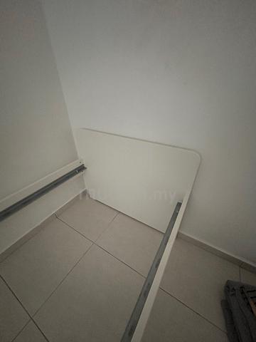 Single bed - photo 2 of 4