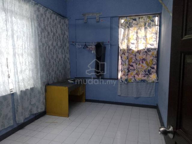 bilik untuk disewakan 1