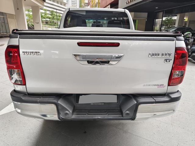 2019 Toyota HILUX Double Cab 2.4G AT 4x4 - 5