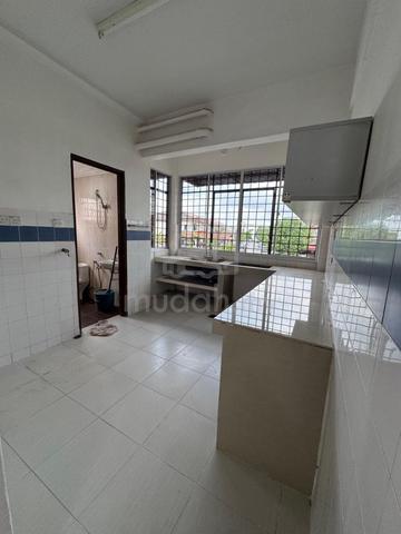 Pangsapuri Seri Mawar 1