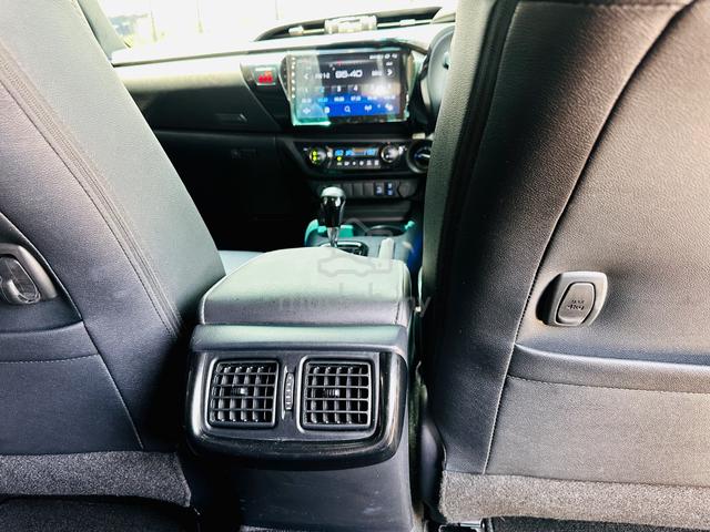 2022 Toyota HILUX 2.8 ROGUE (A) - 5
