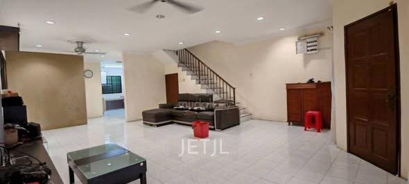 Taman Saga Klang 2 Storey House 20x80 Good Condition Gated Guard Sale 1
