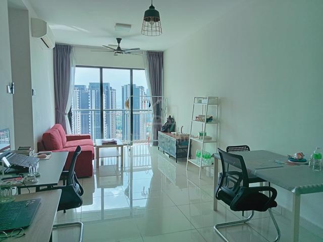 KL Traders Square Residences 1