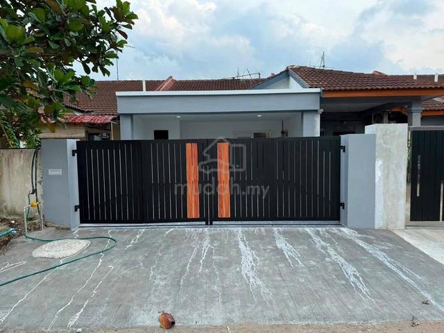 Single Storey Terrace House @ 41 Jalan Ej 1/8, Ehsan Jaya, Johor Bahru 1