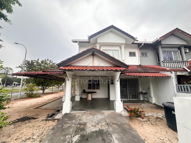 Luas Corner lot facing open 3285sf Taman Subang Murni U5 Subang 1