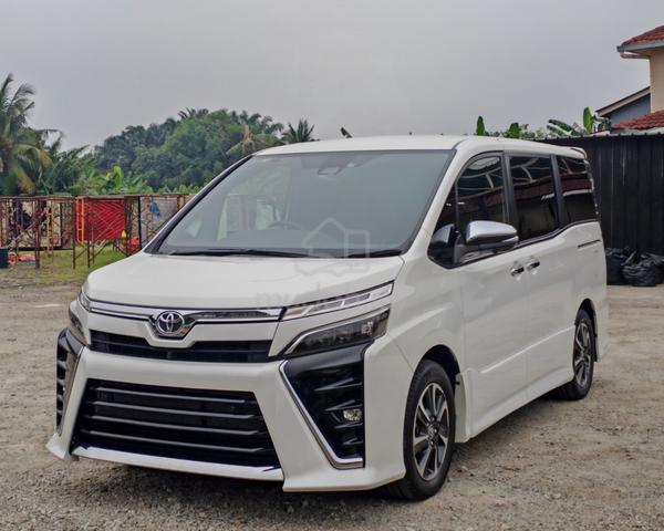 Low Mileage🔥🚗2021/25 VOXY 2.0 KIRAMEKI - 3