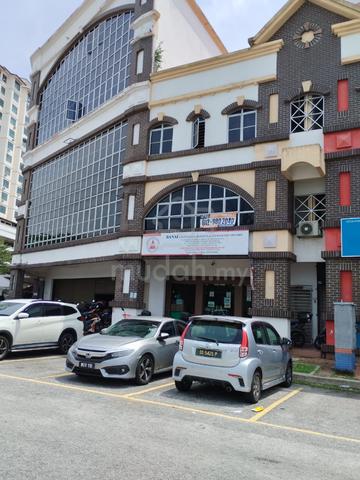 3-storey Shop Office Kota Damansara Ready Tenant for SALE 1