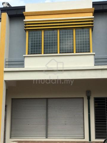 Sungai Buloh, Desa Coalfield Double Sty Shoplot for Rent 1