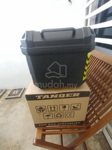 Carousel Image