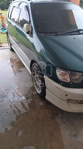 2005 Toyota IPSUM 2.4 240S VVTi FACELIFT (A) - 1