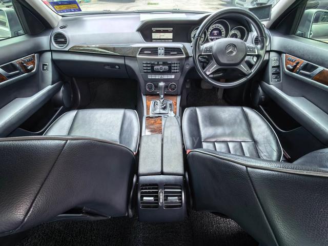 2012 Mercedes Benz C200 CGI BlueEFCY - 5