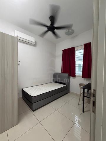 Zenith Residences Single Room for Office Exec, Walk to Ascent & LRT 3 1