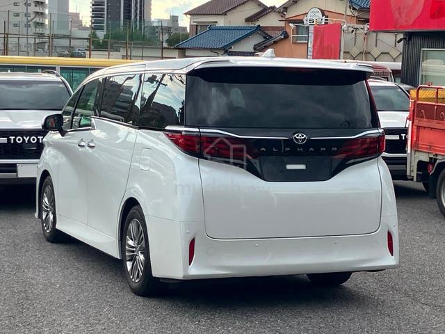 2024 Toyota Alphard Z 2.5 - 5