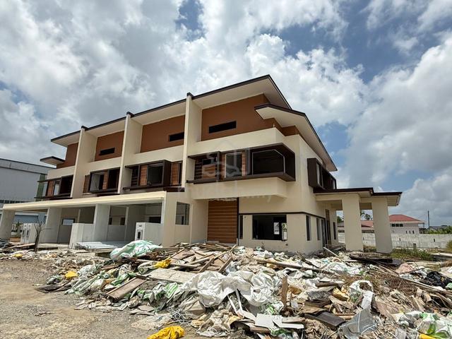 Petra Jaya 2.5 Tingkat Terrace Terbaru 1