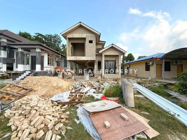 Banglo Moden Design Split Level Di Kubang Kerian. Untuk Dijual 1