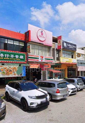 Below Market ~ G-Floor Shop @ ( Jln Mahogani ) Bandar Botanic Klang 1
