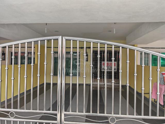 Double-storey terrace house 1