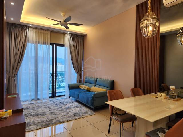 Queens Residences Q1 @ Queens Waterfront 1