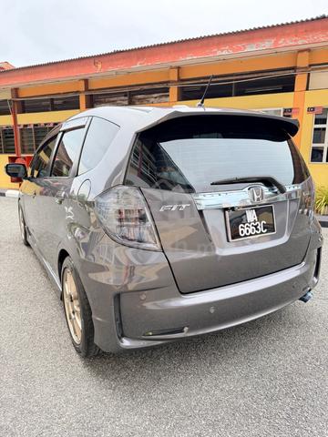Honda jazz Ge gp4 rs japan 1.5 hybric - 5