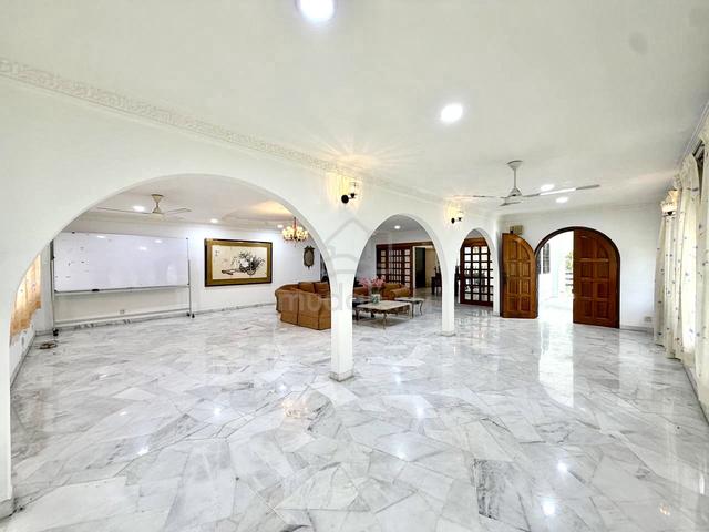 TANAH LUAS | REFURBISHED - 2 Storey Bungalow Kampung Datuk Keramat, KL 1