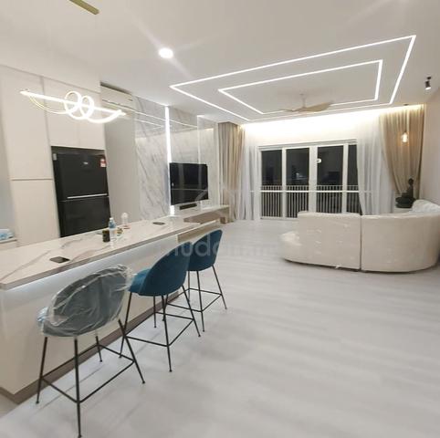 The Loft @ Southbay 1