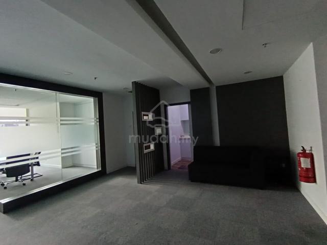 taman melawati -(mcc) freehold-actual photos - 2689 sqf-- 3 c/p 1