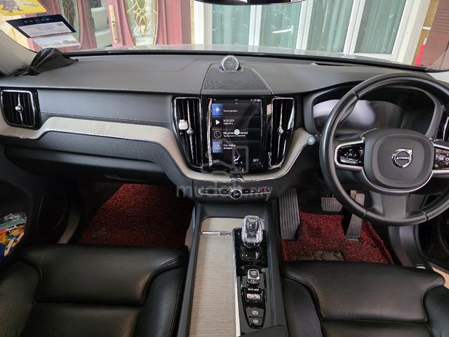 2021 Volvo XC60 2.0 RECHARGE T8 INSCRIPTION PLUS - 4
