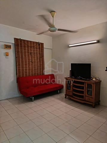 Desa Ixora 1