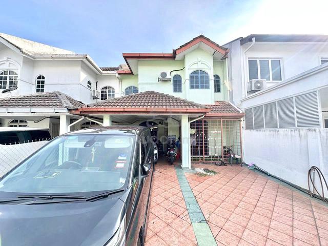 For Sale 2 Storey Terrace House, Jalan Ambar 2, Seksyen 7, Shah Alam 1