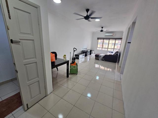 Melur Apartment 1