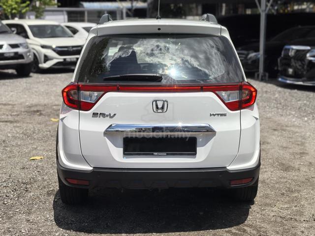 2017 Honda BR-V 1.5 E (A) - 4