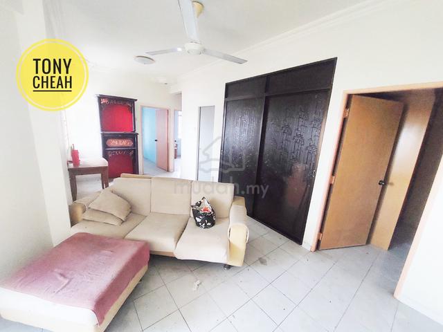 Desa Bayan Apartment 1