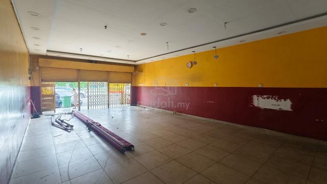 Shoplot @ Sg Kapar Indah - Main Road Near toto Suitable for F&B etc.. 1