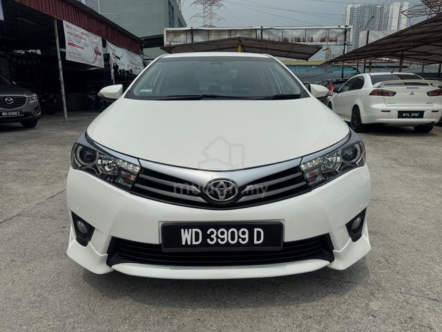 COROLLA ALTIS 2.0V,Push Start,Leather,Paddle Shift - 2