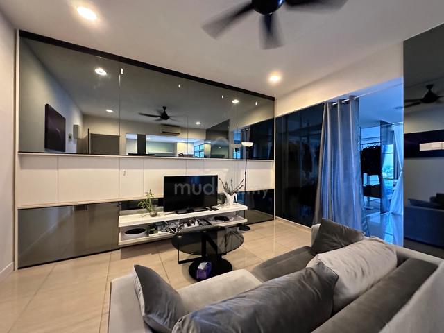 Eve Suite / NZX Square 1