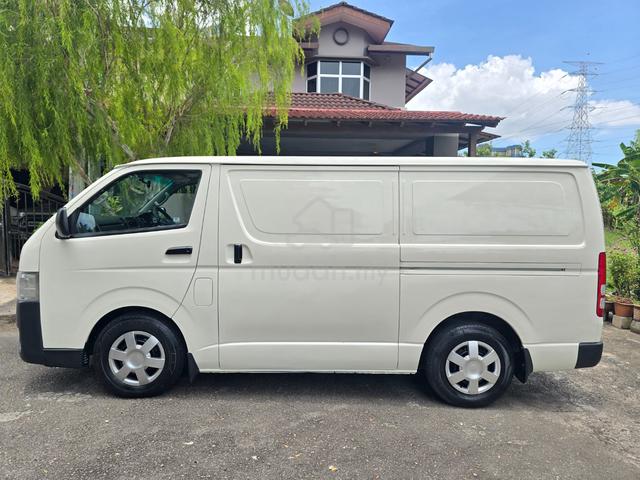 2017 Toyota HIACE 2.5 (M) Panel Van - 2