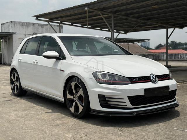 2014 Volkswagen GOLF 2.0 GTi (A) BUANG HARGA PROMO - 2