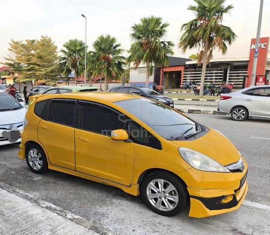 2012 Honda JAZZ 1.3 (HYBRID) FACELIFT (A) - 4