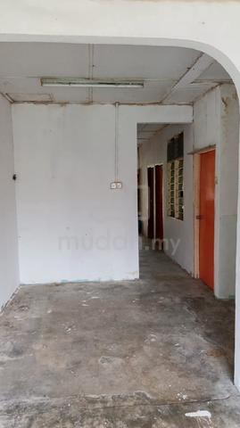 no.109 taman pelangi,06300 kuala nerang 1