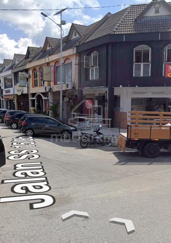 Ss15 / Subang jaya / 2storey corner shop for rent 1