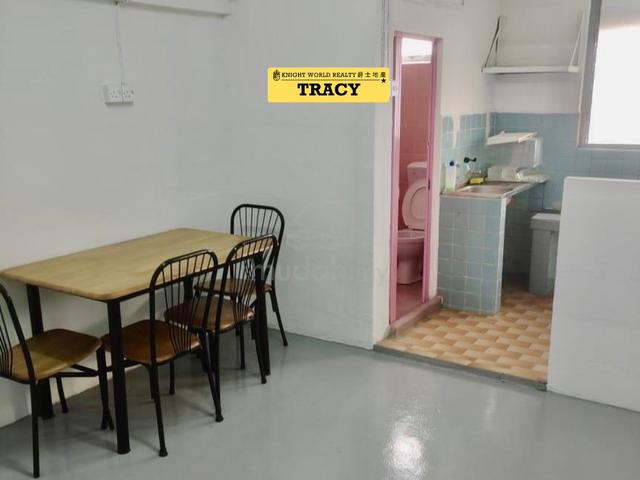 Noordin Street Flat 1