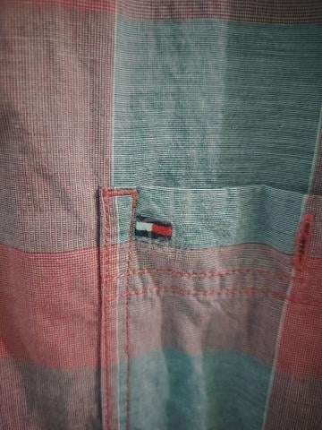 Kemeja Lengan Pendek Tommy - photo 2 of 4