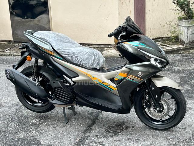 2022 YAMAHA NVX STD NVX V2 NVX 155 LIKE NEW  - photo 3 of 20
