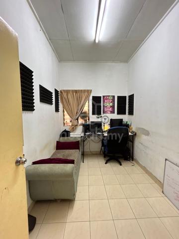 Kasuarina Apartment 4