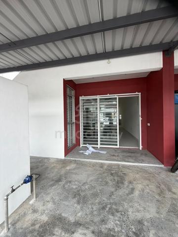 Ground Floor Townhouse for Rent – Inang, Bandar Bukit Raja 1