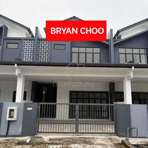 DOUBLE STOREY INTERMEDIATE HOUSE FOR SALE At 7 MILE KUCHING SARAWAK 1