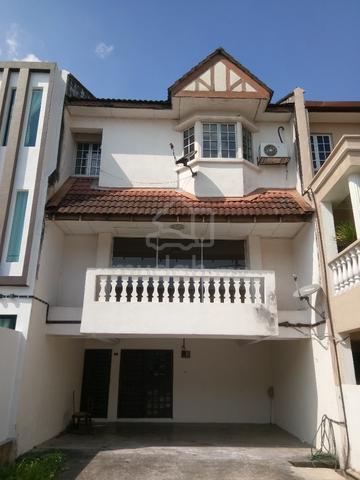 2.5 Storey Terrace House, Taman Gasing Indah 1