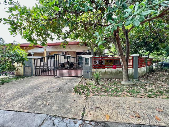 Corner Lot Single Storey Taman Subang Permata Shah Alam 1