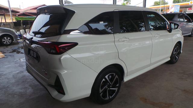 2025 Perodua ALZA 1.5 AV MILEAGE: 2900KM - 2