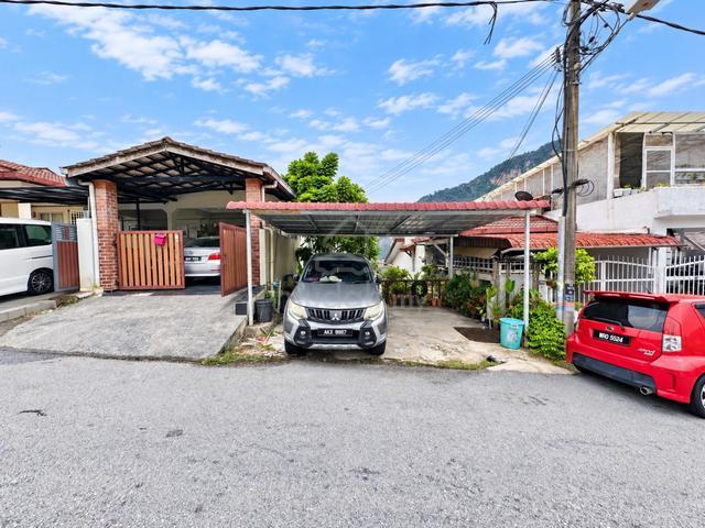 2.5 Storey End Lot EXTRA PARKING TEPI RUMAH Tmn Sri Gombak Batu Caves 1